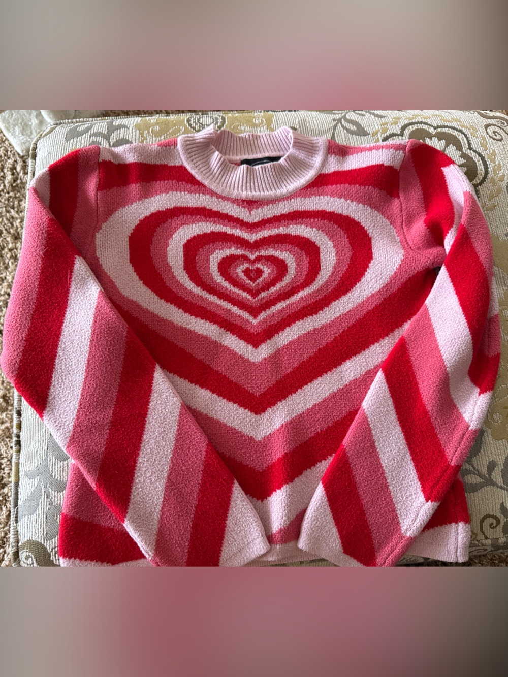 Red & Pink Heart Stripe Women’s Sweater cider small valentines